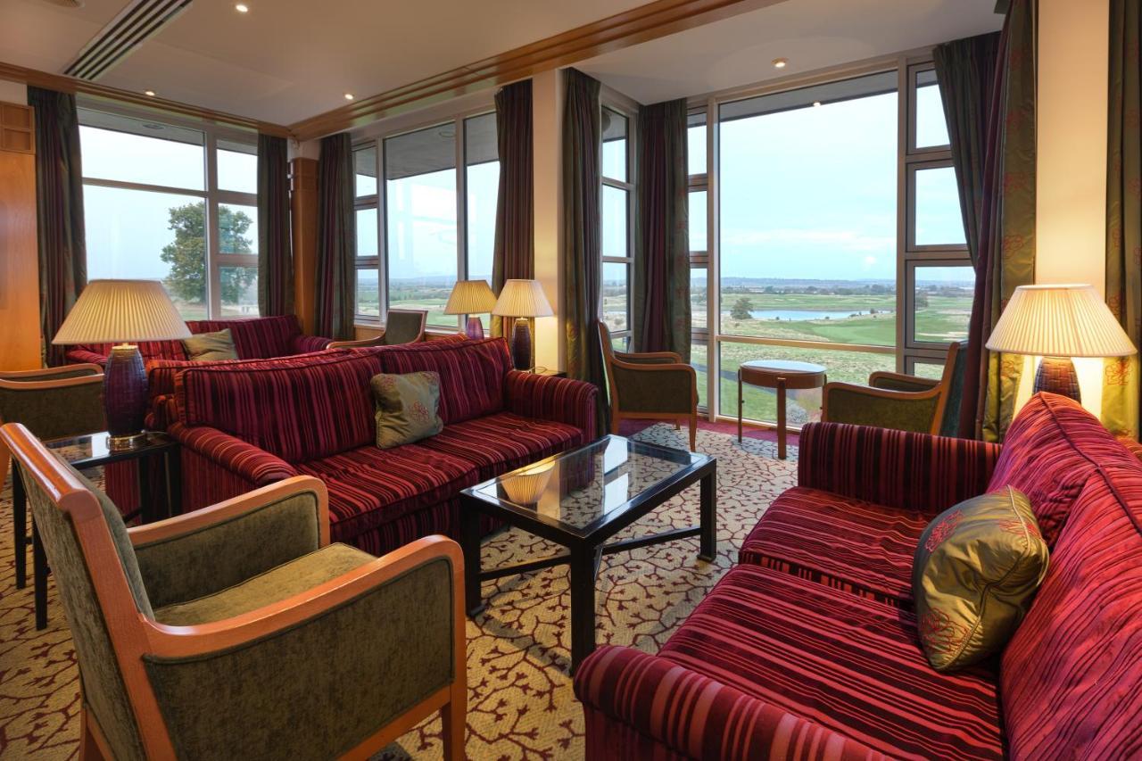 The Oxfordshire Golf & Spa Hotel Thame Esterno foto