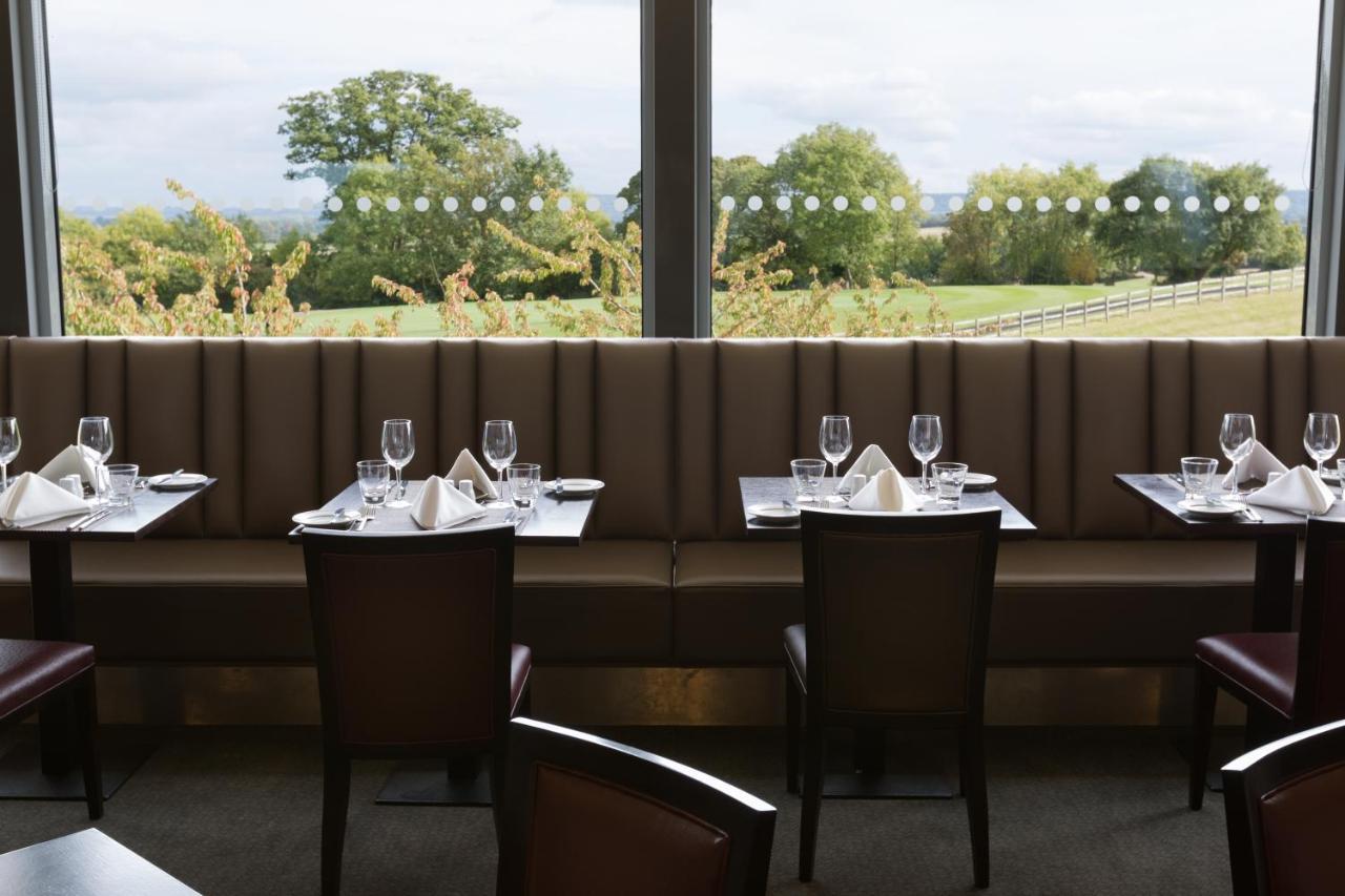 The Oxfordshire Golf & Spa Hotel Thame Esterno foto
